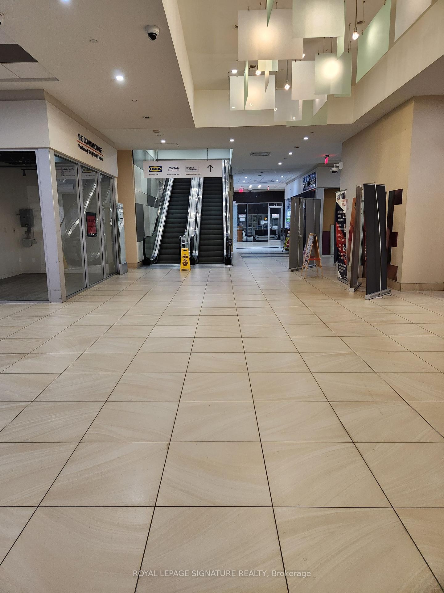 









384


Yonge

Street, 47,
Toronto,




ON
M5G 2K2

