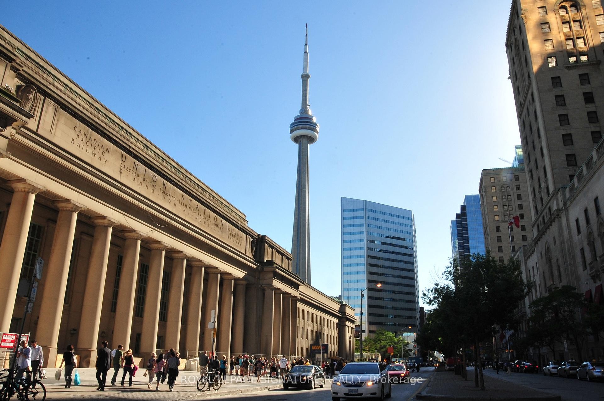 









384


Yonge

Street, 47,
Toronto,




ON
M5G 2K2

