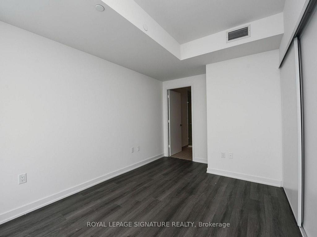 









3883


Quartz

Road, 3504,
Mississauga,




ON
L5B 4M6

