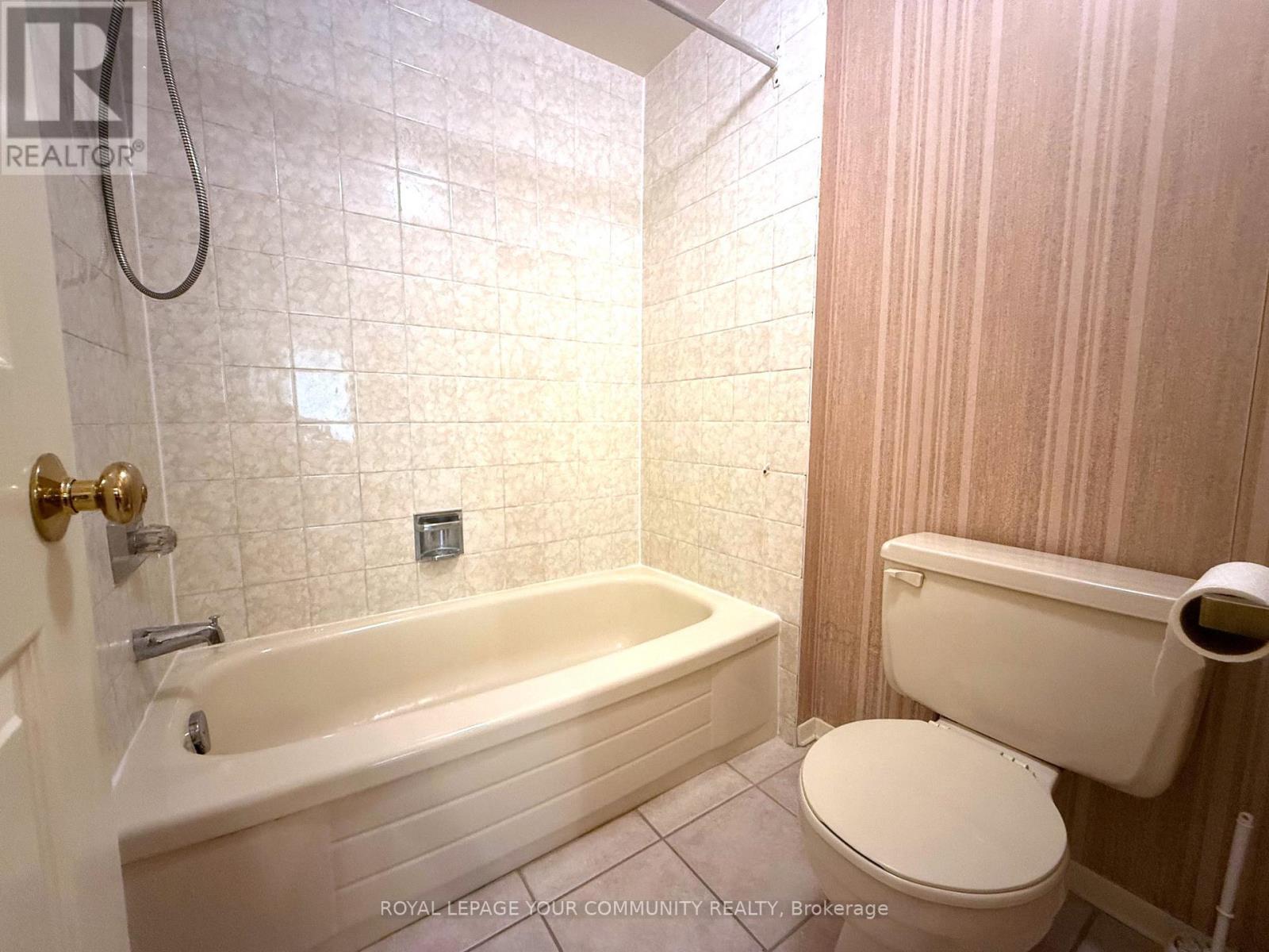 












90 BELINDA SQUARE

,
Toronto,




Ontario
M1W3M2

