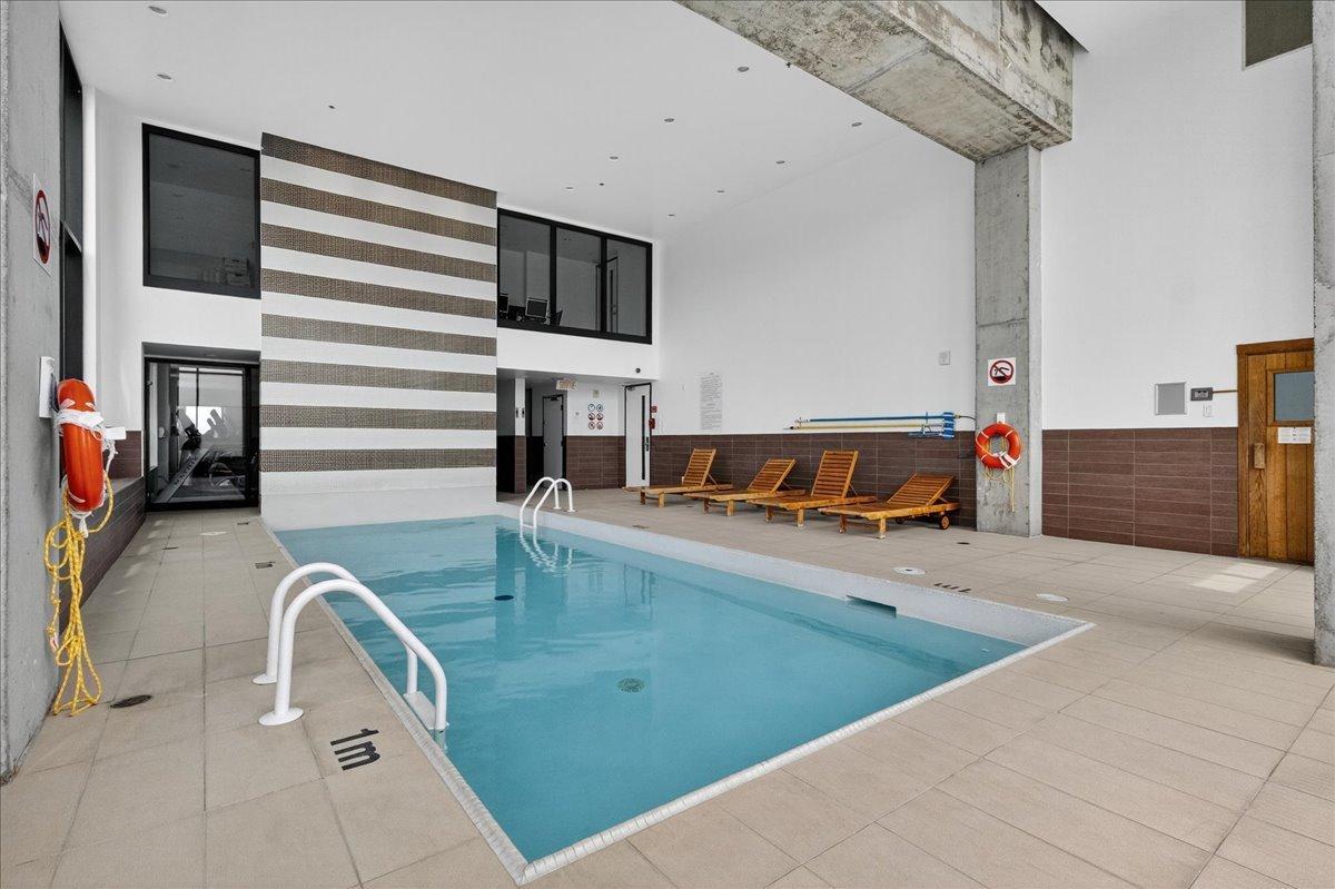 









363


Rue St-Hubert

, 302,
Montréal (Ville-Marie),




QC
H2L0A8

