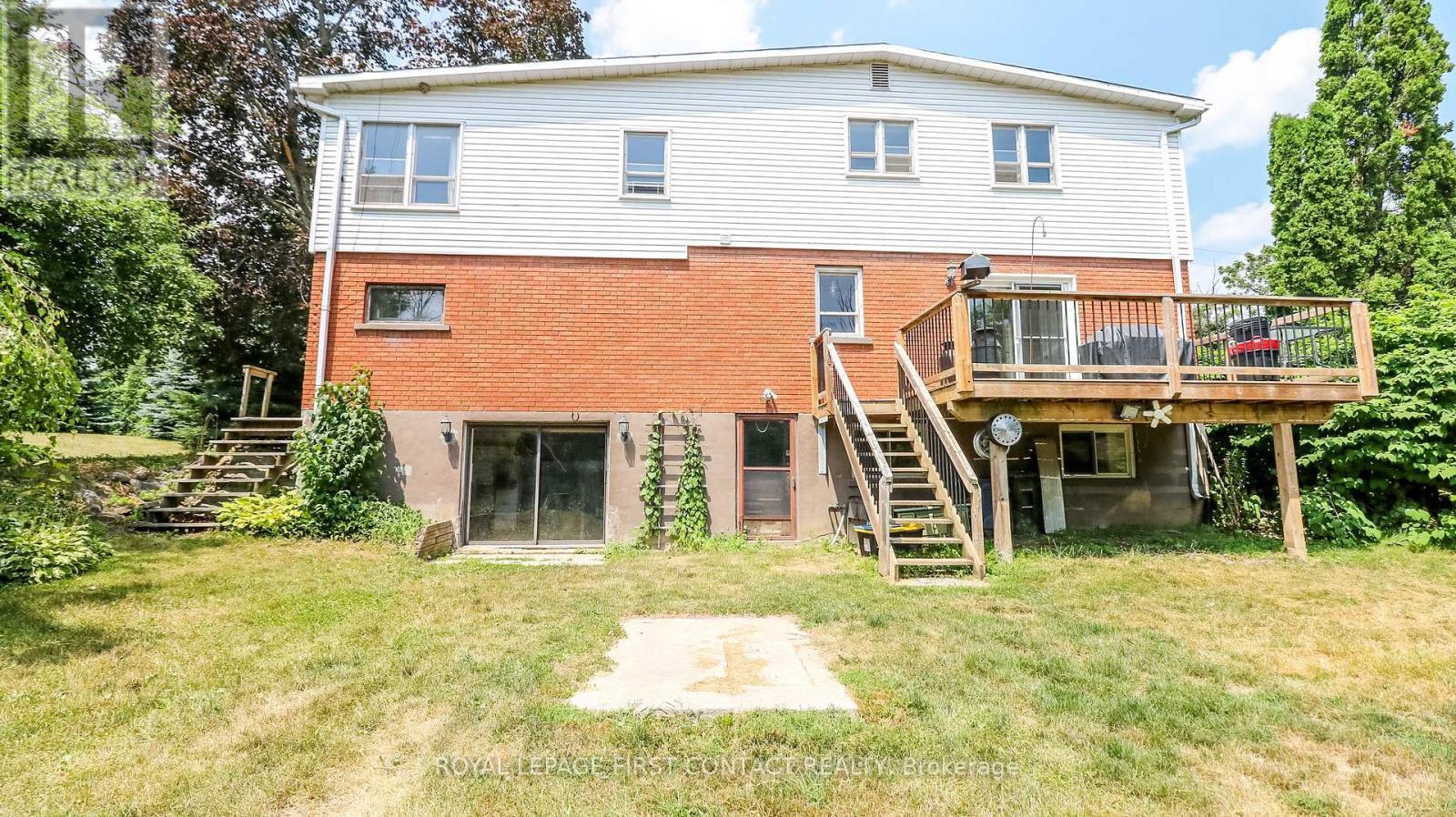 












953 RIDGE ROAD W

,
Oro-Medonte,




Ontario
L0L2E0

