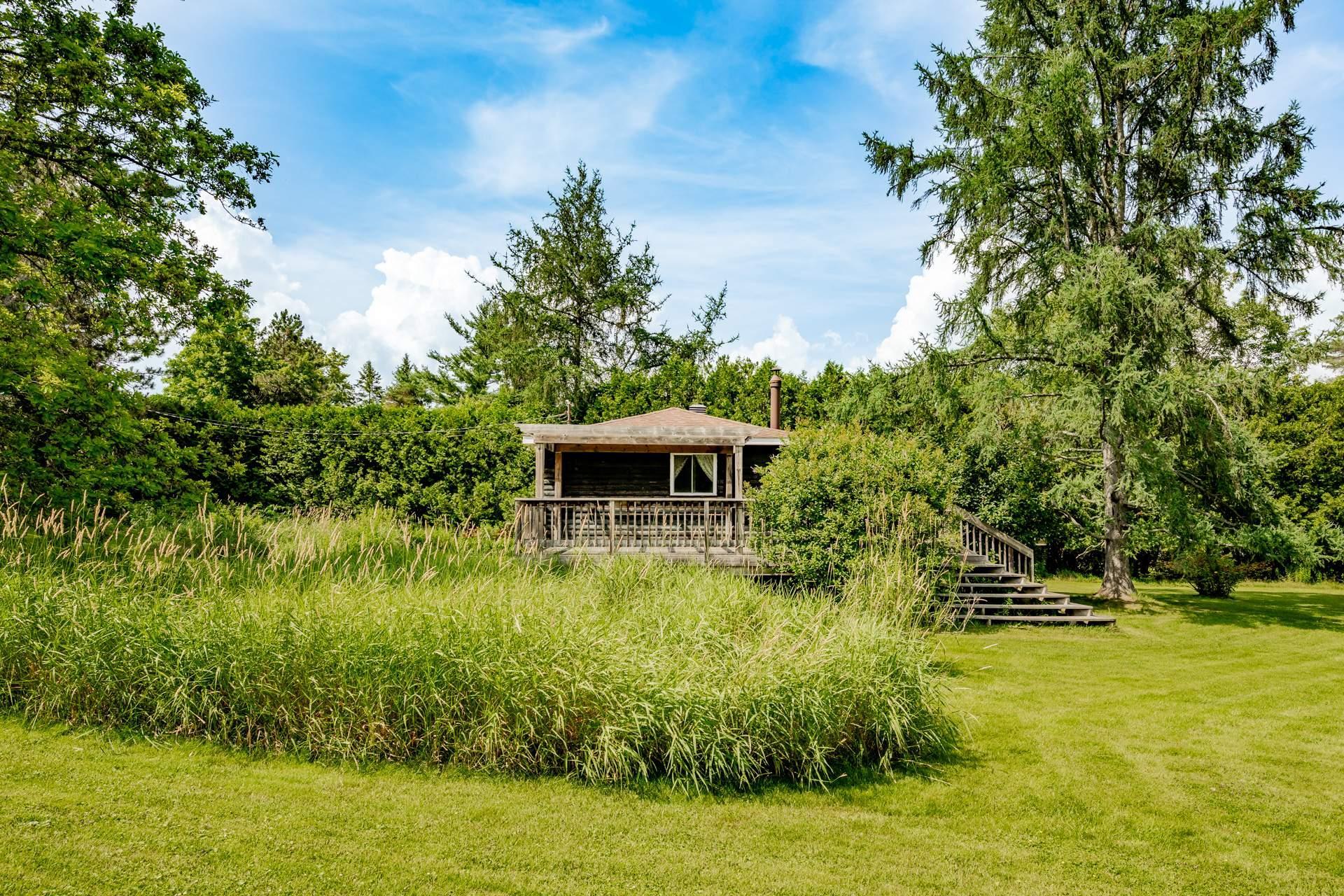 









440Z


Rue Conrad-Blanchet

,
Sherbrooke (Brompton/Rock Forest/Saint-Élie/Deauville),







QC
J1N3P4

