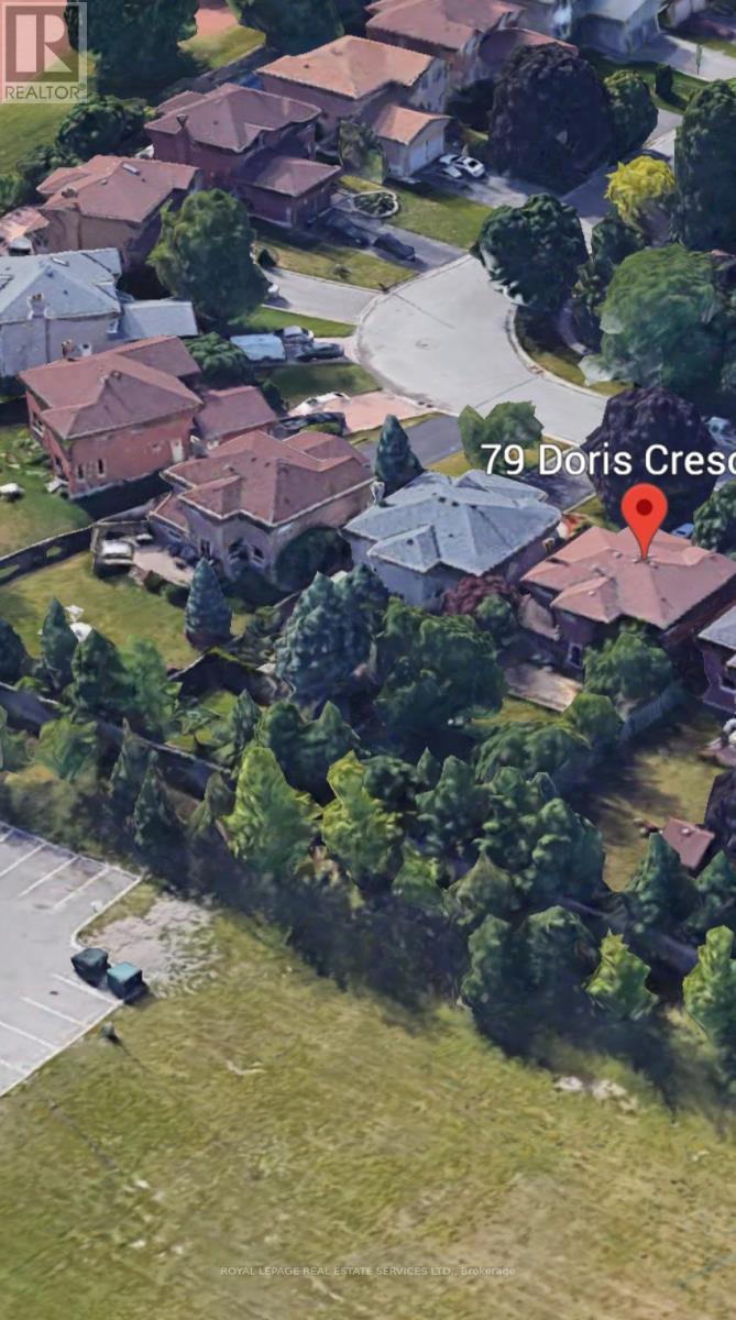












79 DORIS CRESCENT

,
Newmarket,




Ontario
L3Y7V5

