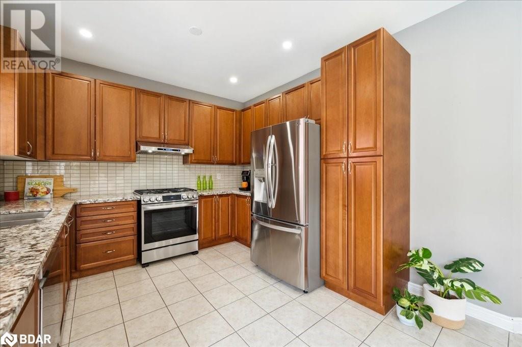












5443 JACADA Road

,
Burlington,




Ontario
L7L7N3

