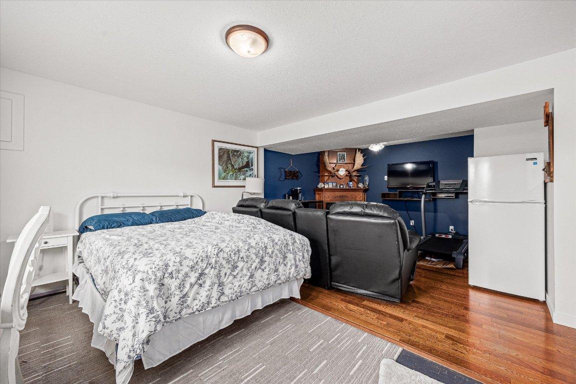 









3530


Chives

Place,
West Kelowna,




BC
V4T 1H8

