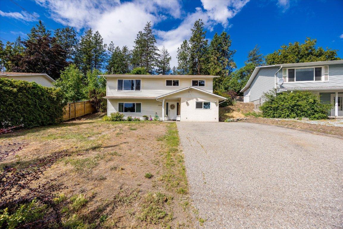









3530


Chives

Place,
West Kelowna,




BC
V4T 1H8


