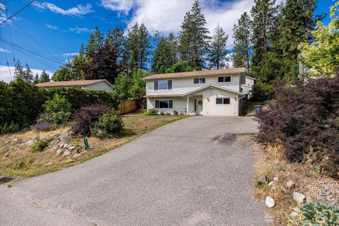 









3530


Chives

Place,
West Kelowna,




BC
V4T 1H8

