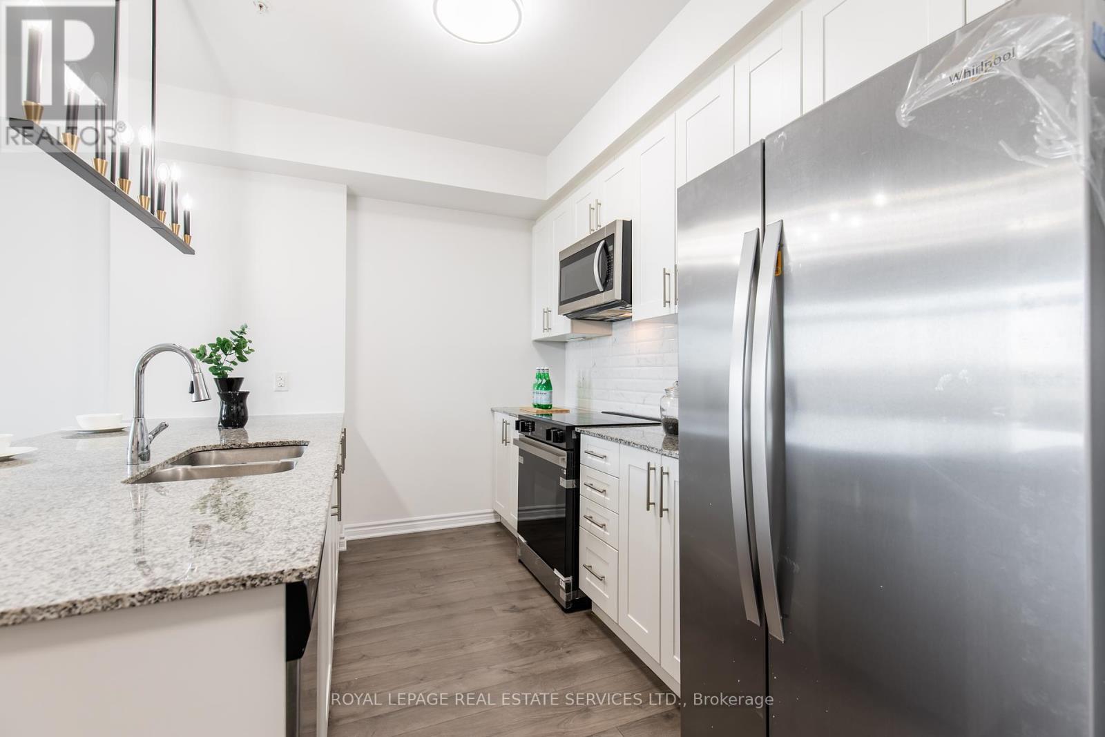 












422 - 150 OAK PARK BOULEVARD

,
Oakville,




Ontario
L6H3P2


