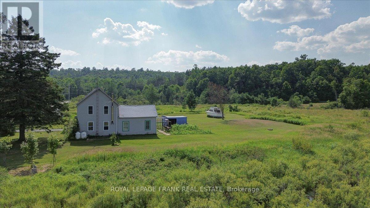 












99 ANSTRUTHER LAKE ROAD

,
North Kawartha,




Ontario
K0L1A0

