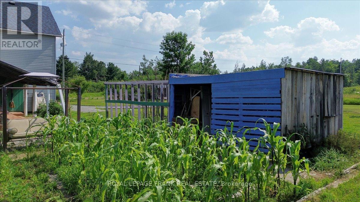 












99 ANSTRUTHER LAKE ROAD

,
North Kawartha,




Ontario
K0L1A0

