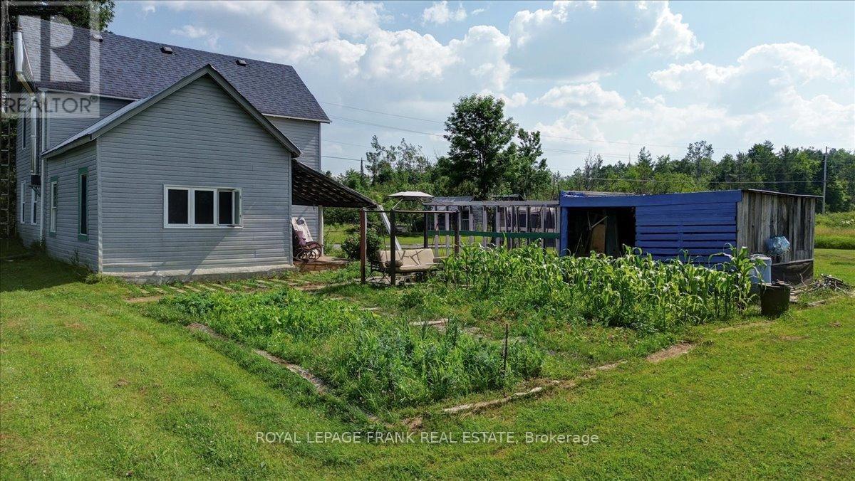 












99 ANSTRUTHER LAKE ROAD

,
North Kawartha,




Ontario
K0L1A0

