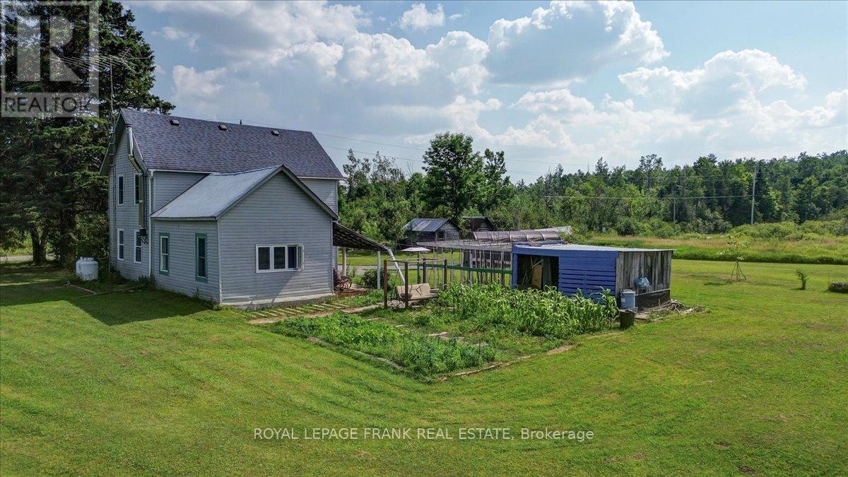 












99 ANSTRUTHER LAKE ROAD

,
North Kawartha,




Ontario
K0L1A0

