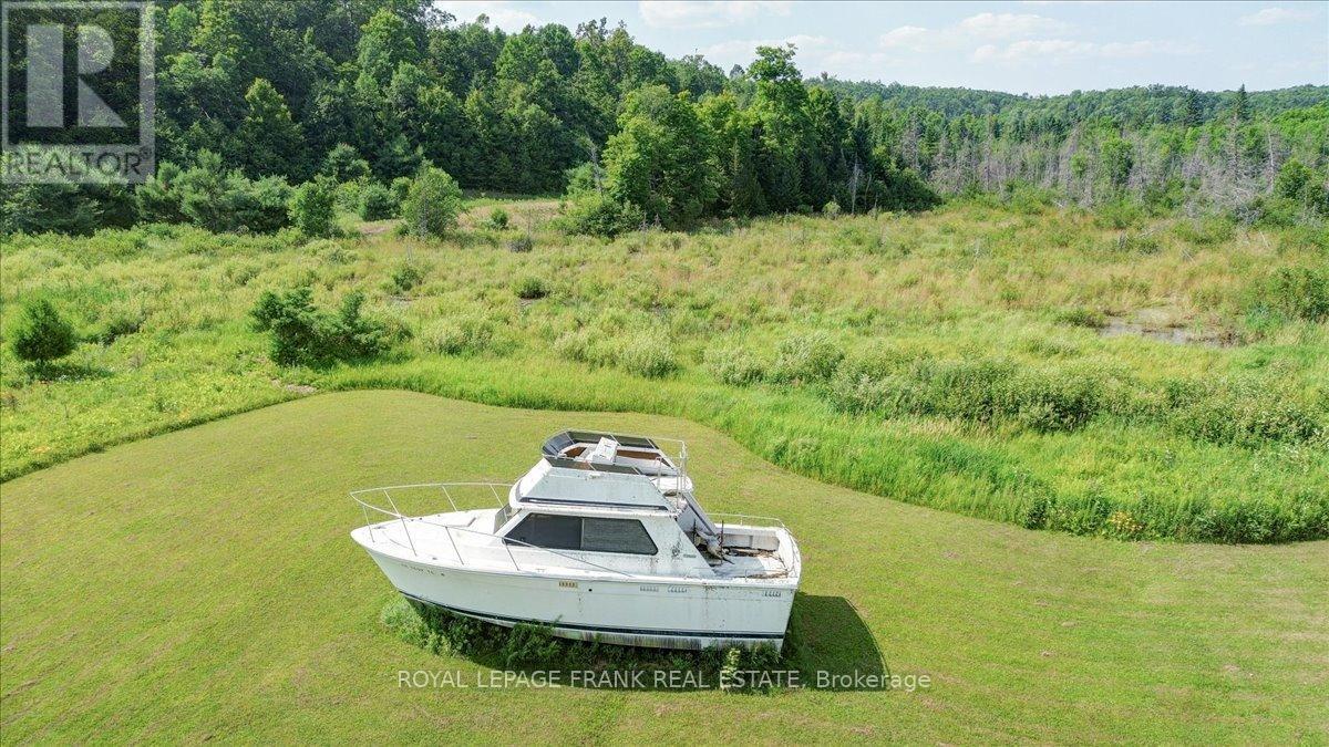 












99 ANSTRUTHER LAKE ROAD

,
North Kawartha,




Ontario
K0L1A0

