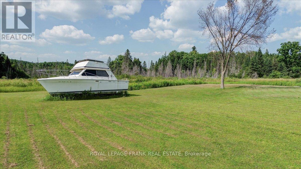 












99 ANSTRUTHER LAKE ROAD

,
North Kawartha,




Ontario
K0L1A0

