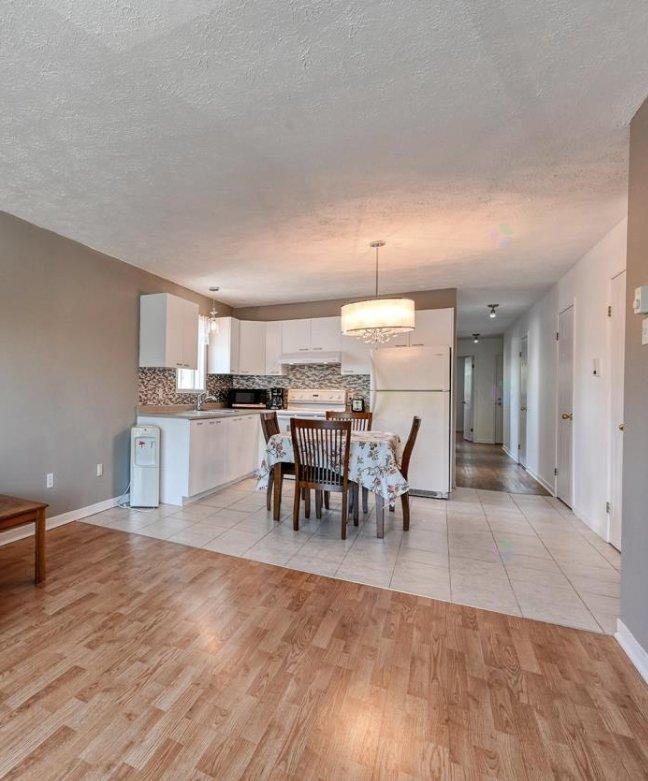 









60


Rue Paré

,
Granby,




QC
J2G5C8

