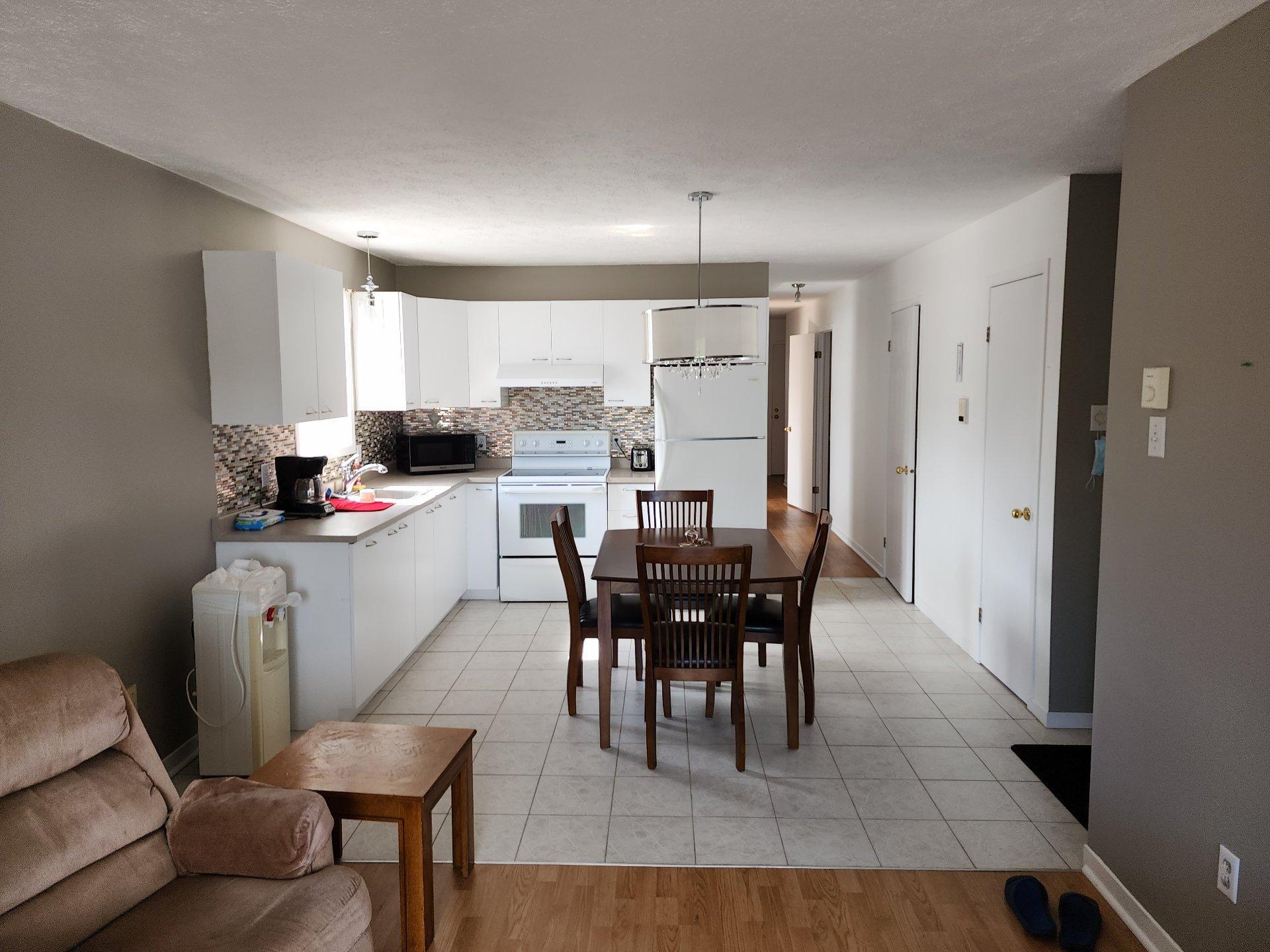 









60


Rue Paré

,
Granby,




QC
J2G5C8

