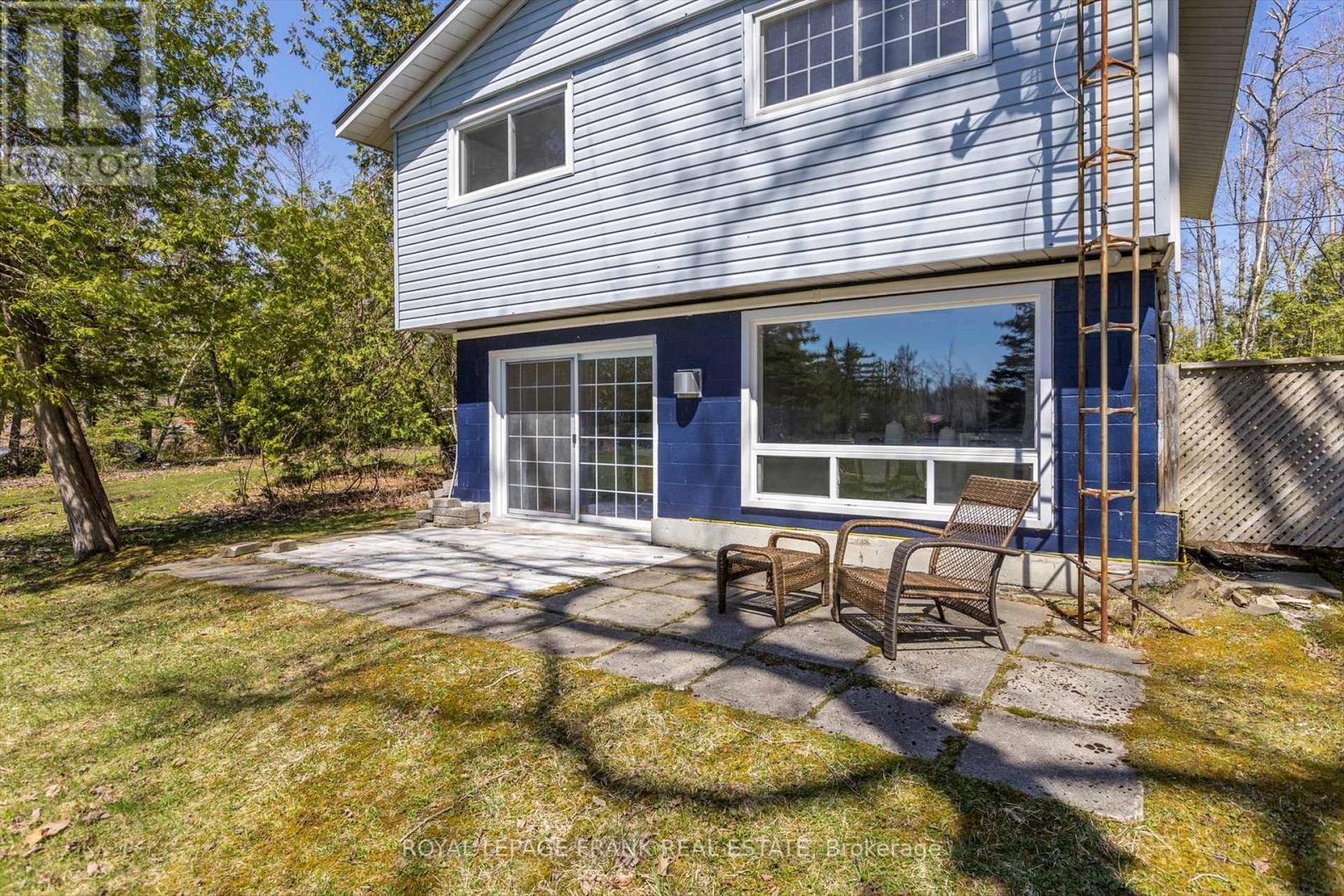 












183 ADAM & EVE ROAD

,
Trent Lakes,




Ontario
K0L1J0

