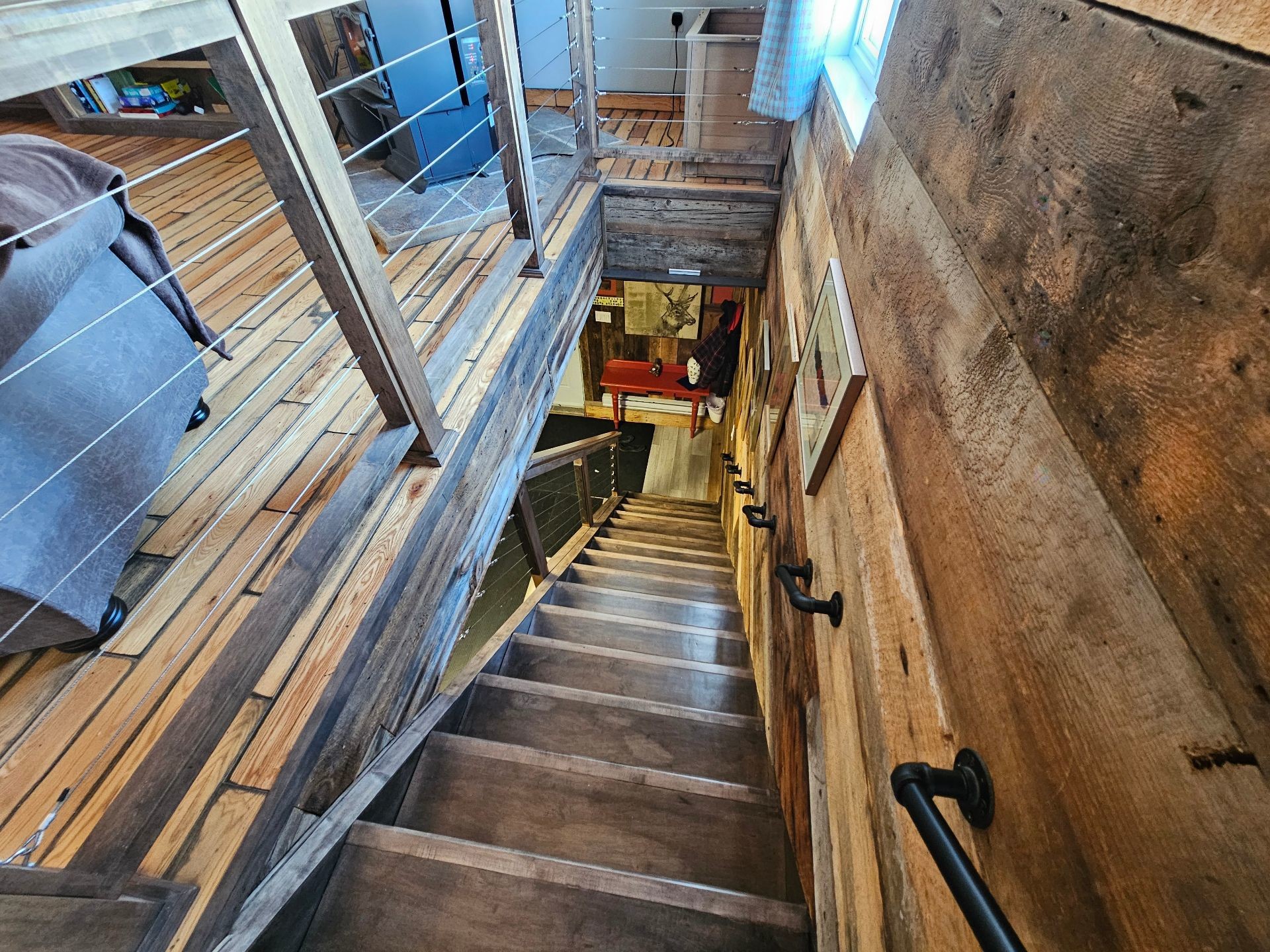 









9790Z


Boul. des Mille-Îles

,
Laval (Saint-François),







QC
H7A4C6

