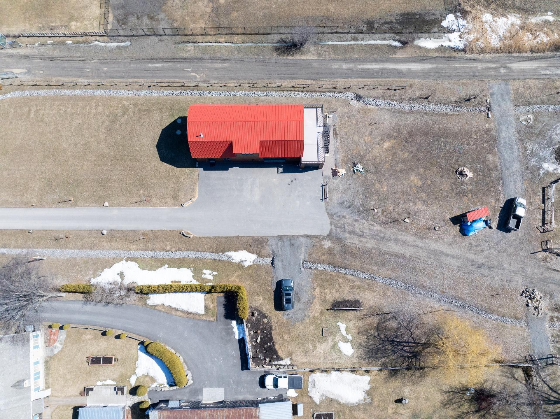 









9790Z


Boul. des Mille-Îles

,
Laval (Saint-François),







QC
H7A4C6

