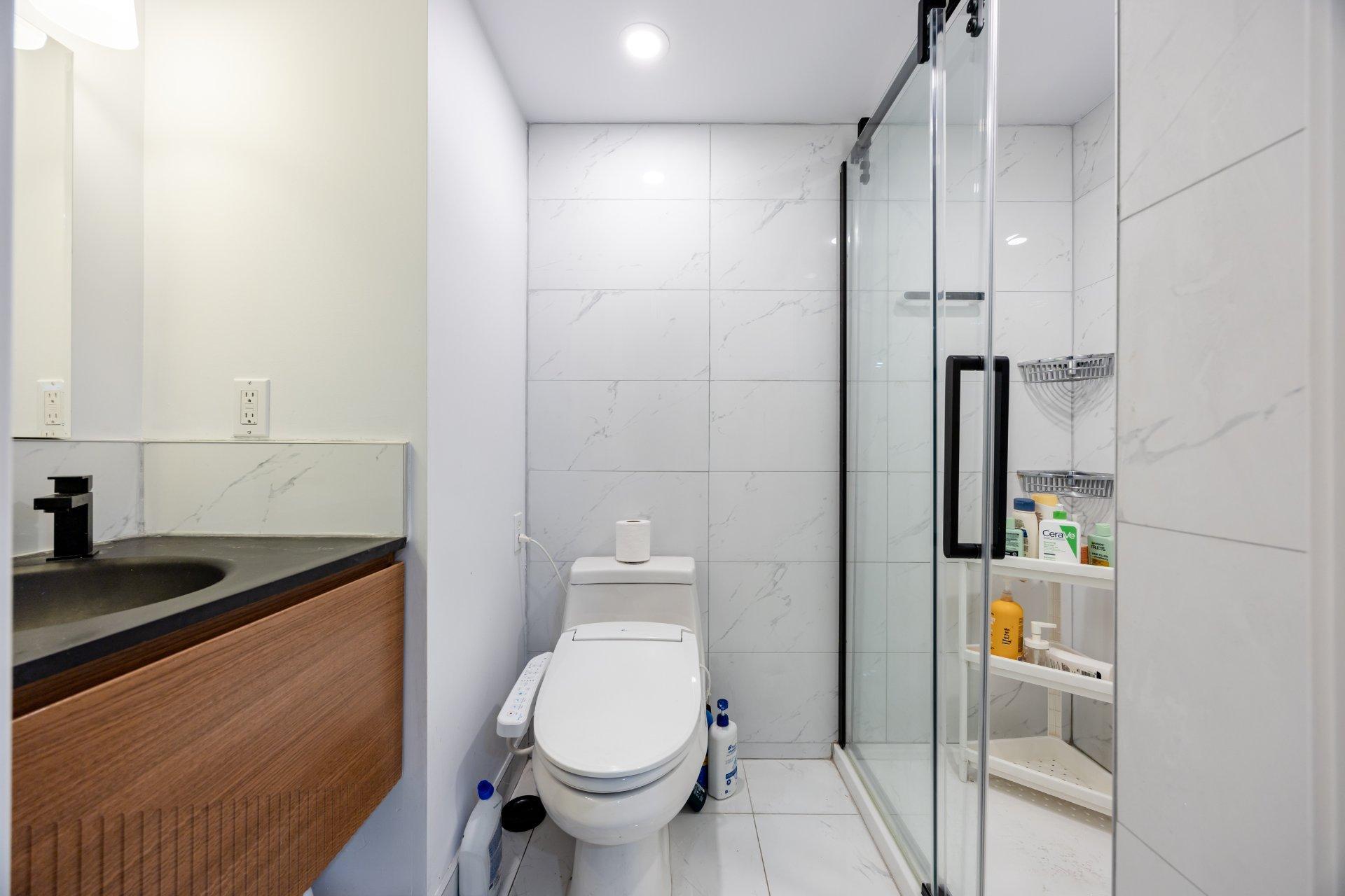 









1130


Rue La Salle

,
Longueuil (Le Vieux-Longueuil),




QC
J4K3H4

