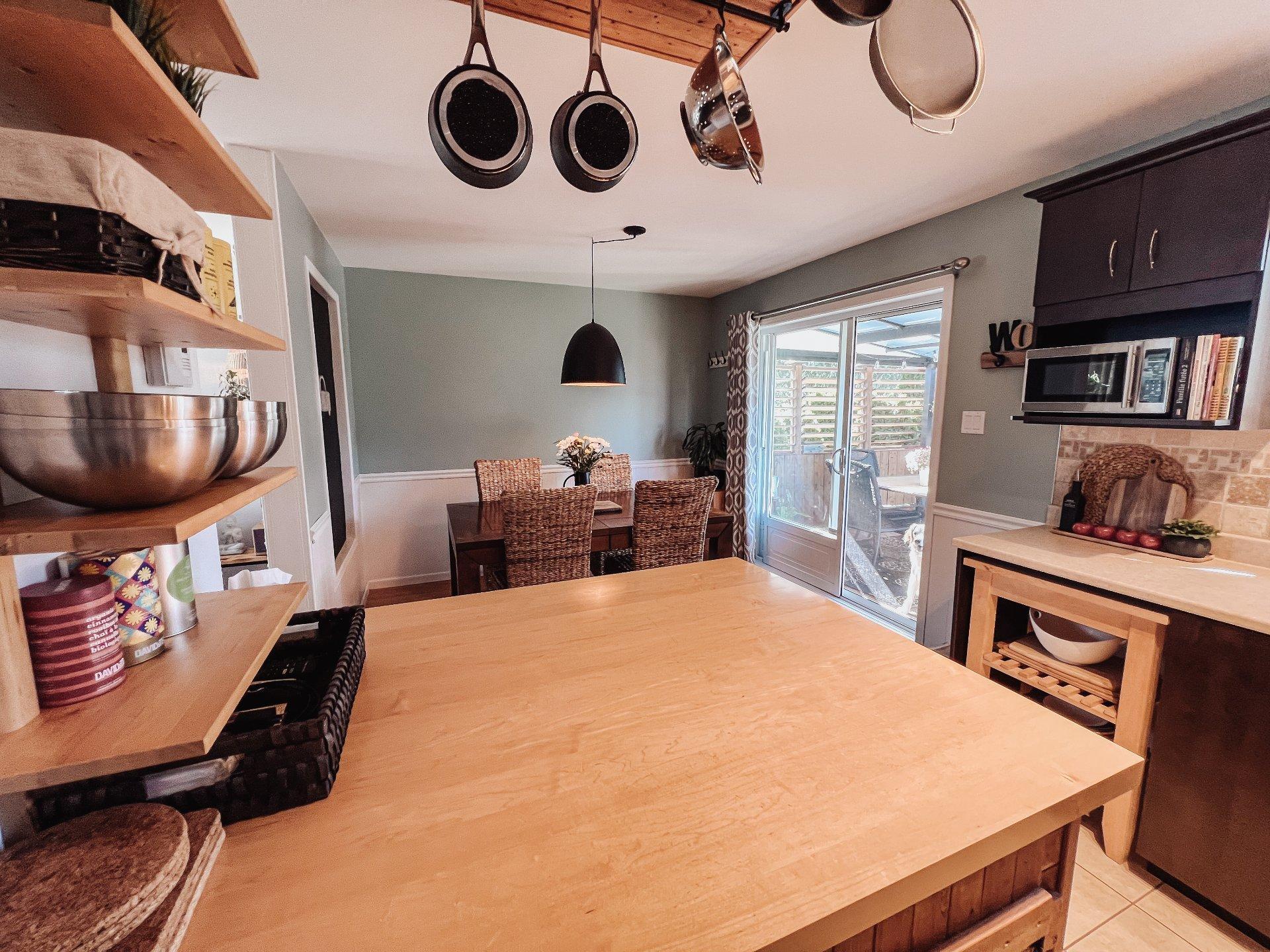 









278


Rue Vivaldi

,
Saint-Jean-sur-Richelieu,




QC
J3B0A4

