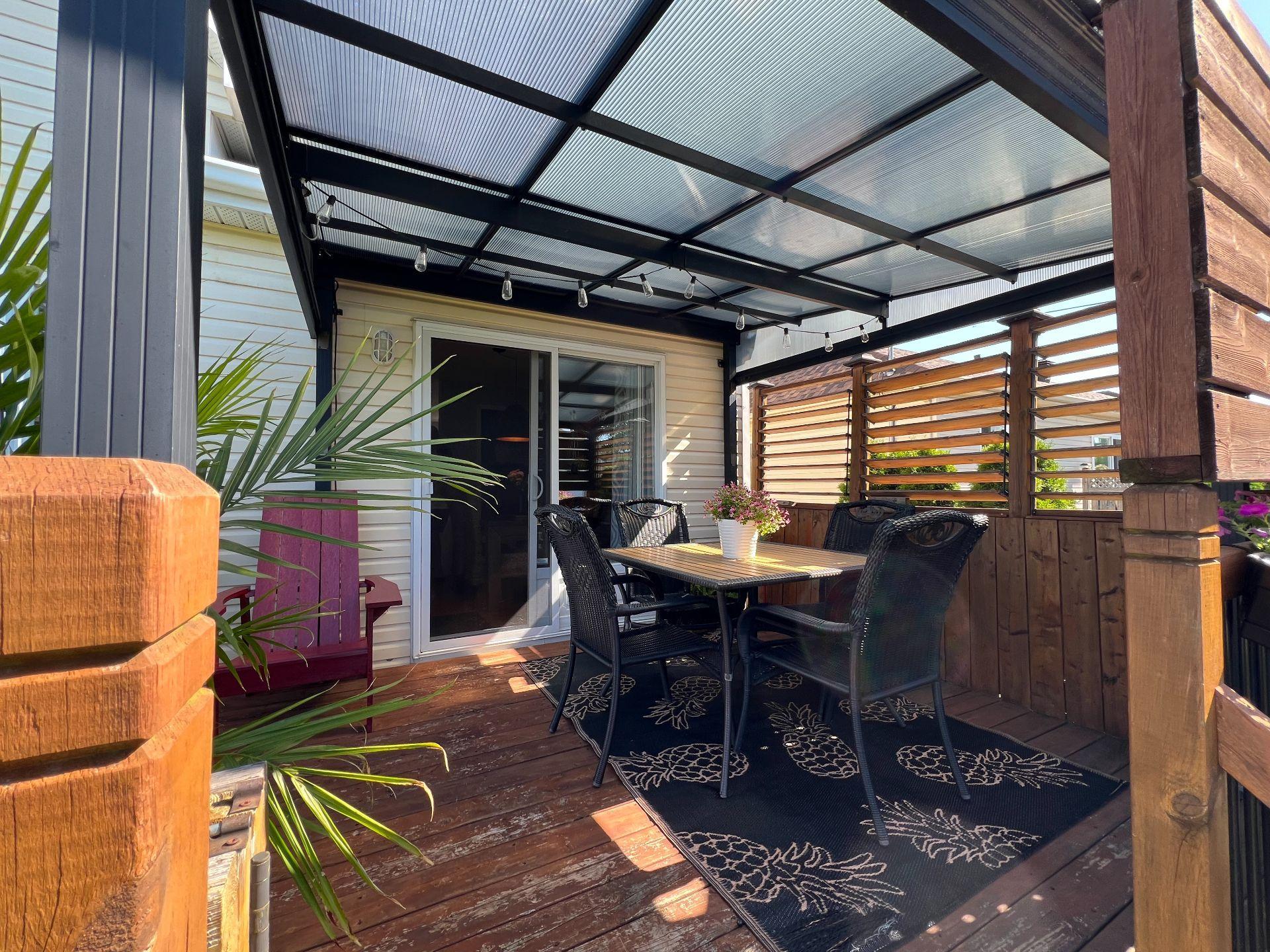 









278


Rue Vivaldi

,
Saint-Jean-sur-Richelieu,




QC
J3B0A4

