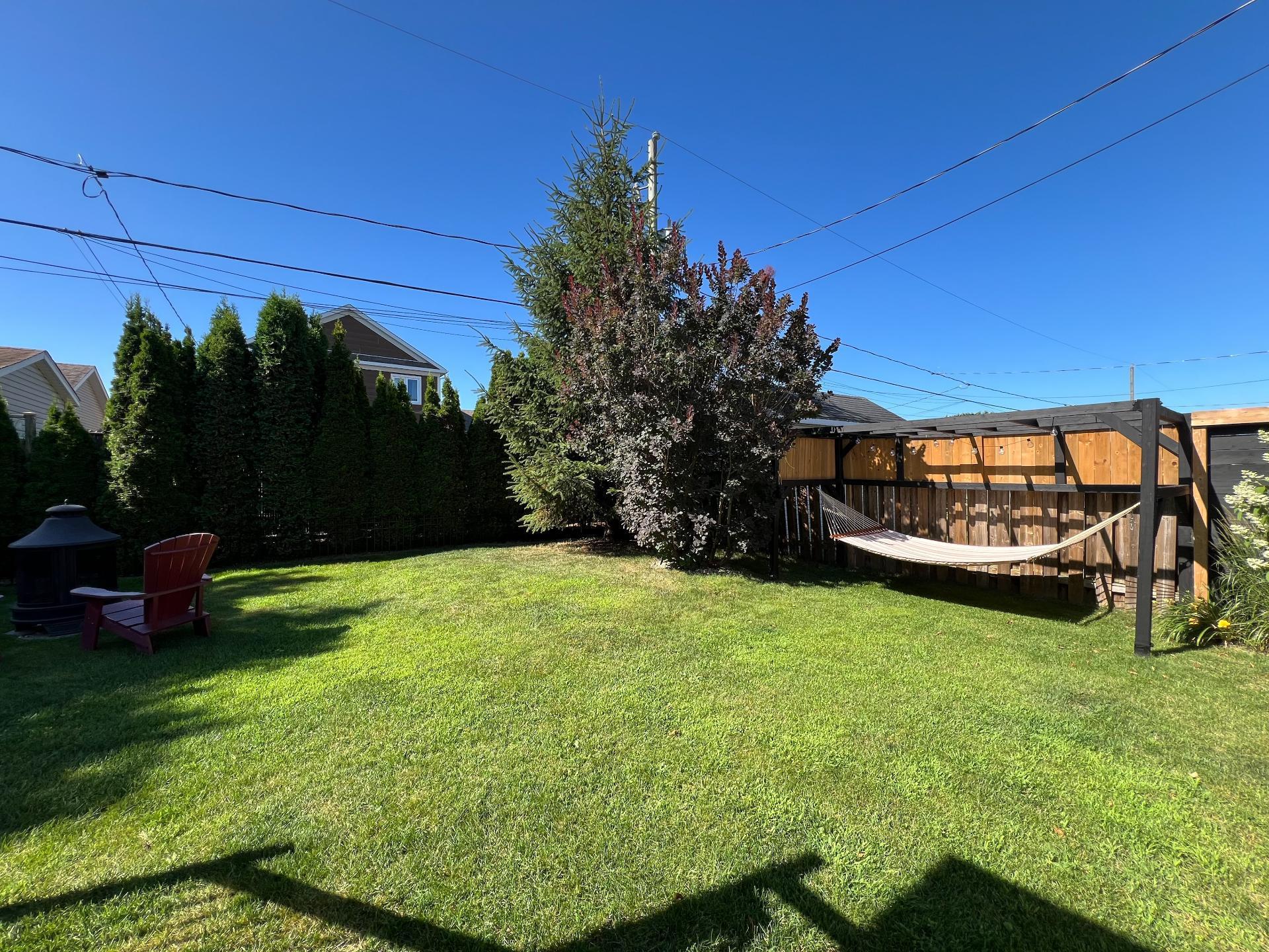 









278


Rue Vivaldi

,
Saint-Jean-sur-Richelieu,




QC
J3B0A4

