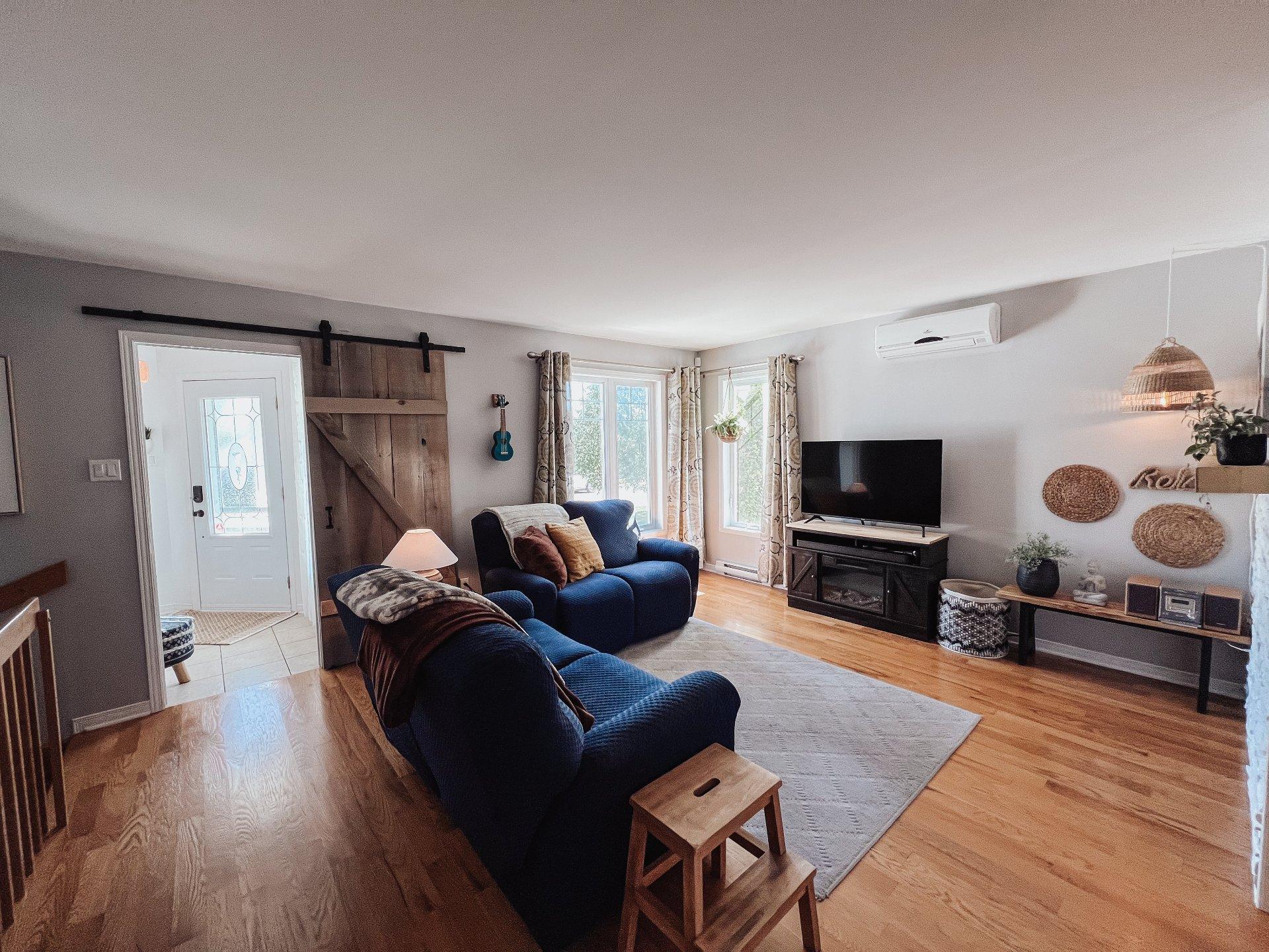 









278


Rue Vivaldi

,
Saint-Jean-sur-Richelieu,




QC
J3B0A4


