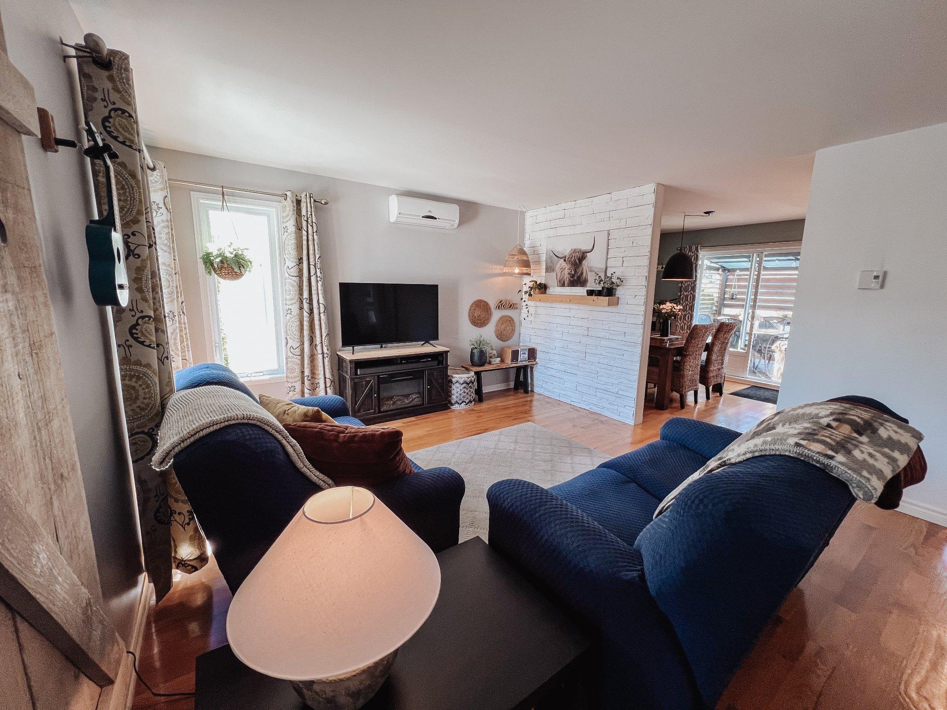









278


Rue Vivaldi

,
Saint-Jean-sur-Richelieu,




QC
J3B0A4

