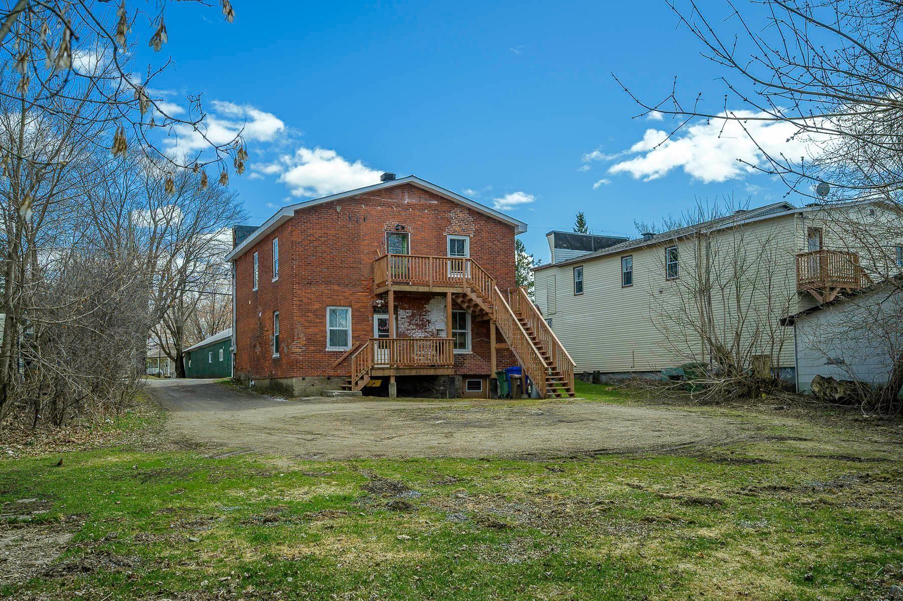 









269


Rue Principale

,
Grenville,




QC
J0V1J0

