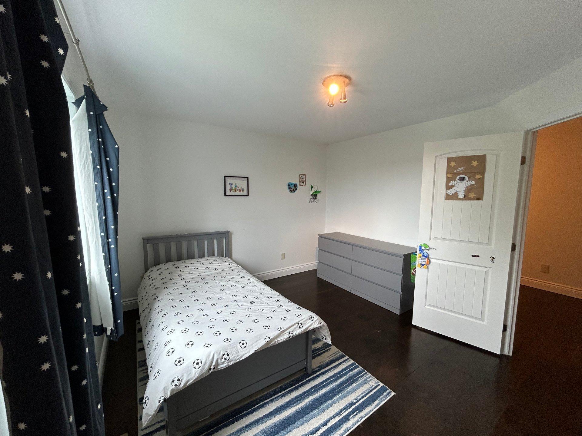 









50


Rue Chouinard

,
Repentigny (Repentigny),




QC
J5Y3S6


