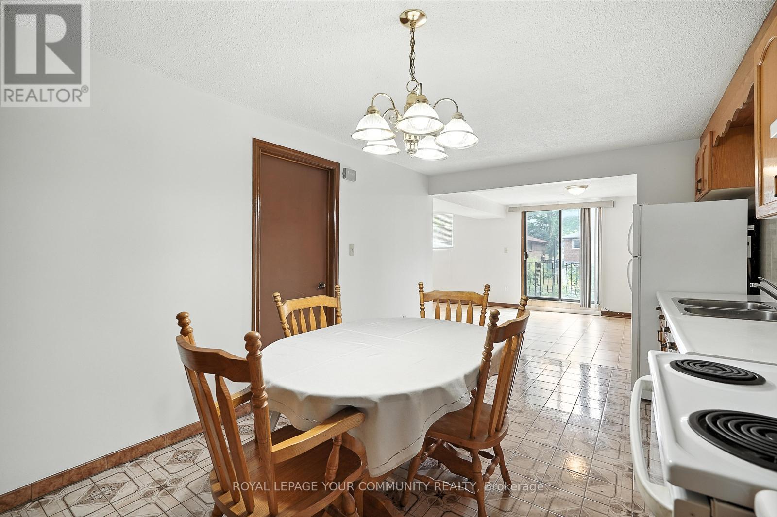 












72 FRED BLAND CRESCENT

,
Toronto,




Ontario
M1J3L8

