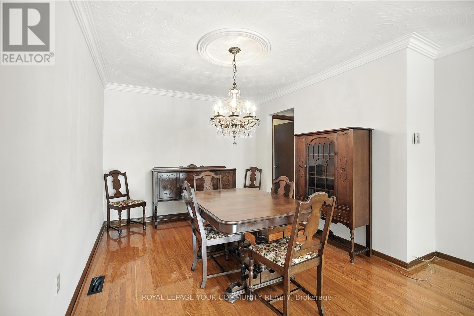 












72 FRED BLAND CRESCENT

,
Toronto,




Ontario
M1J3L8

