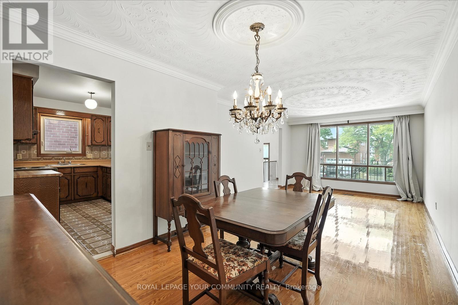 












72 FRED BLAND CRESCENT

,
Toronto,




Ontario
M1J3L8

