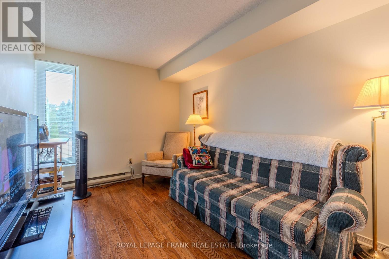 












304 - 50 RIVERMILL BOULEVARD

,
Kawartha Lakes (Lindsay),




Ontario
K9V6C1

