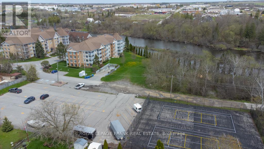 












304 - 50 RIVERMILL BOULEVARD

,
Kawartha Lakes (Lindsay),




Ontario
K9V6C1

