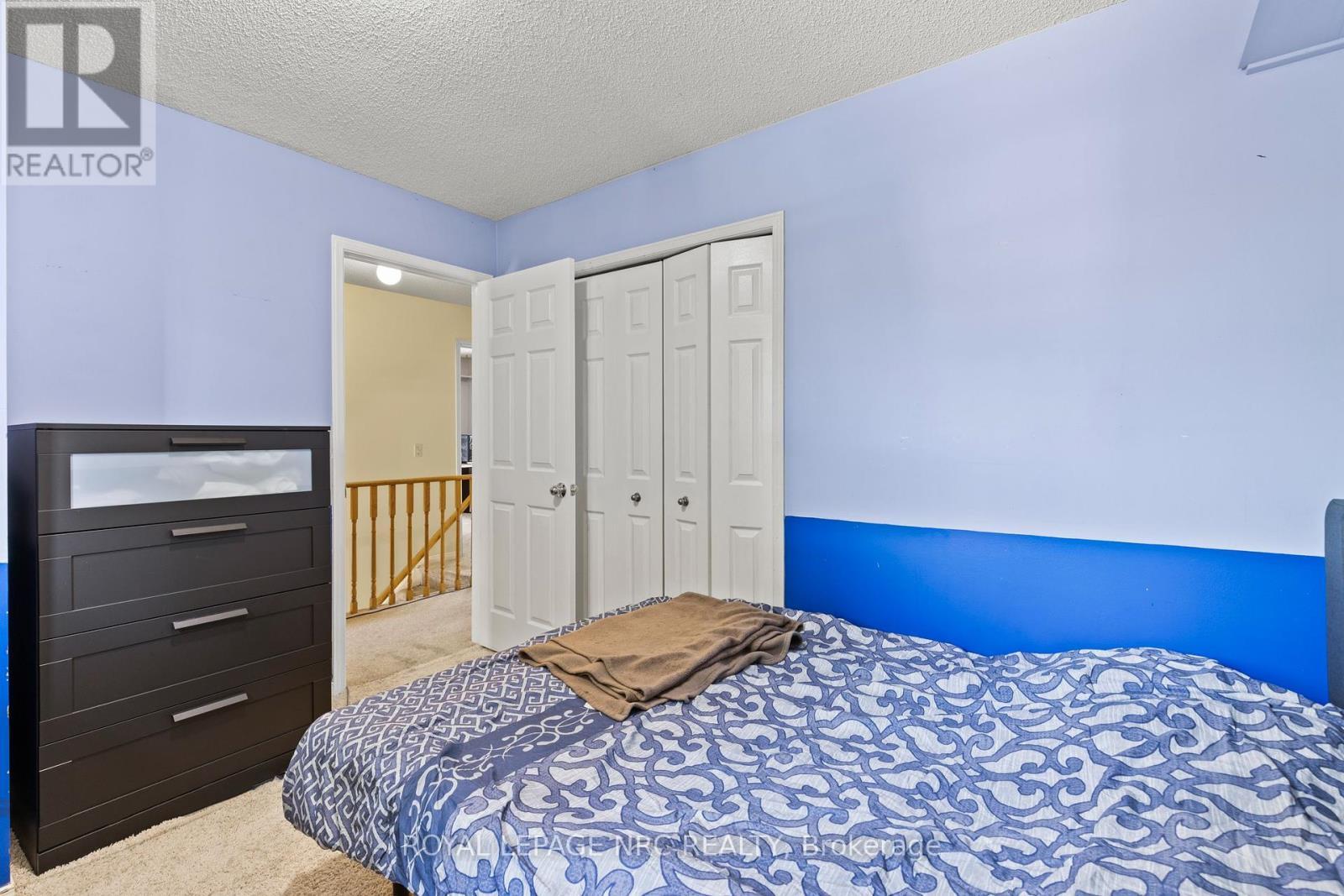 












18 NOVOCO DRIVE

,
Hamilton (Gurnett),




Ontario
L9C7E8

