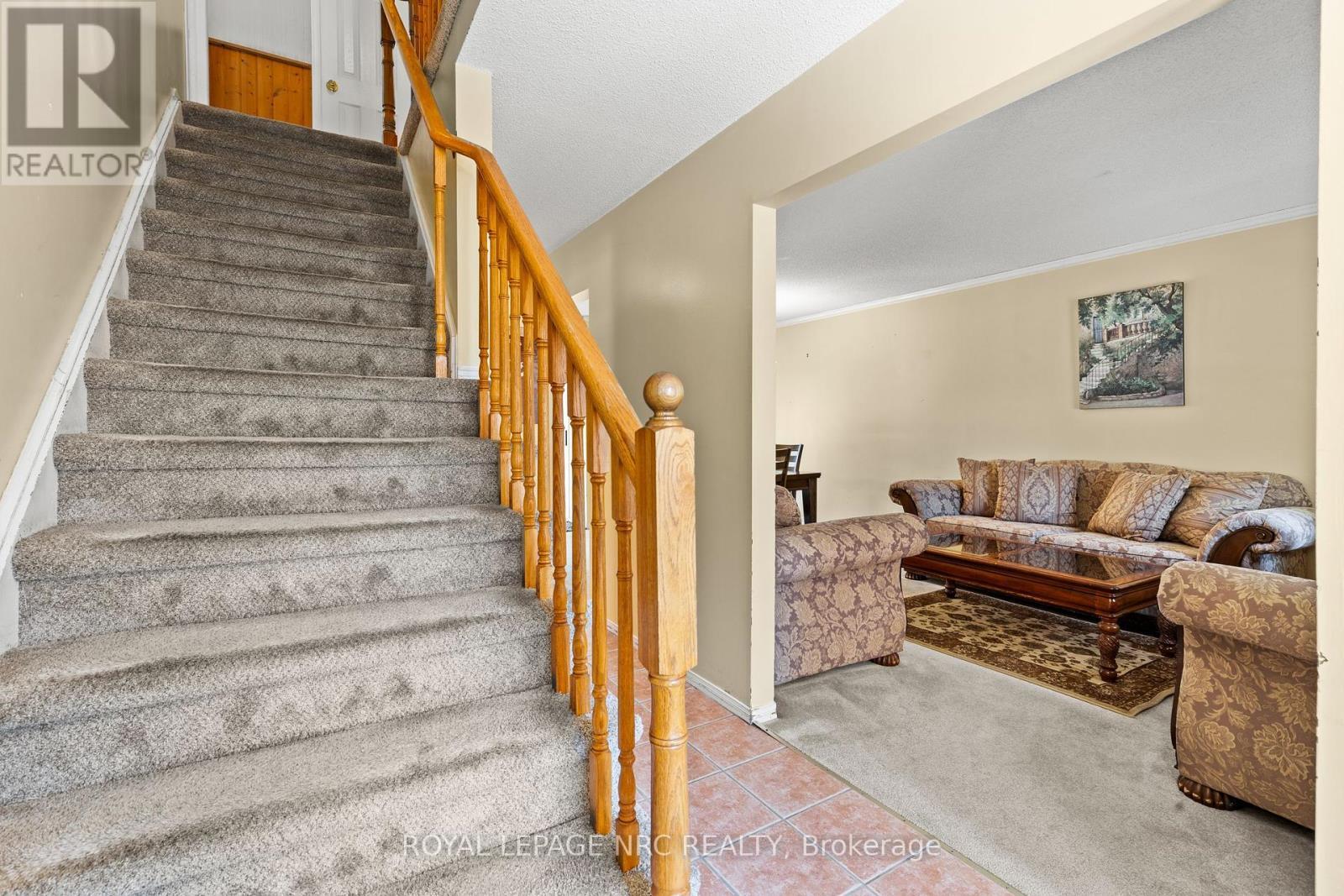 












18 NOVOCO DRIVE

,
Hamilton (Gurnett),




Ontario
L9C7E8


