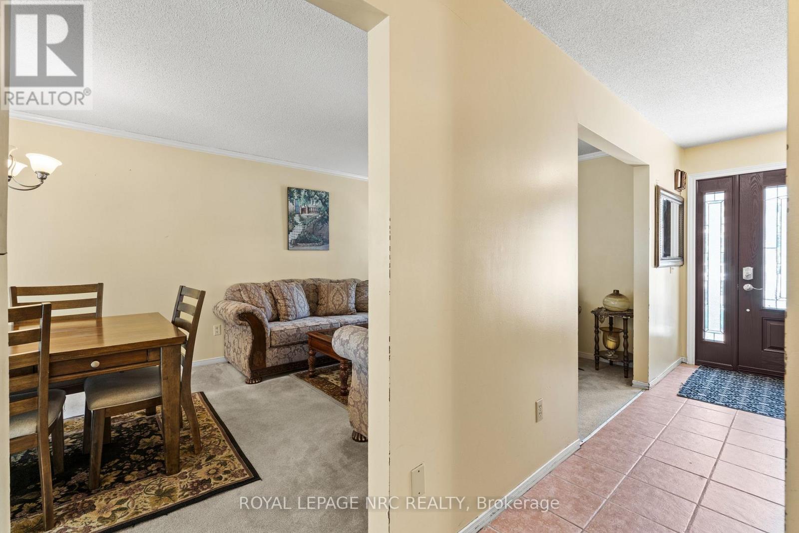 












18 NOVOCO DRIVE

,
Hamilton (Gurnett),




Ontario
L9C7E8


