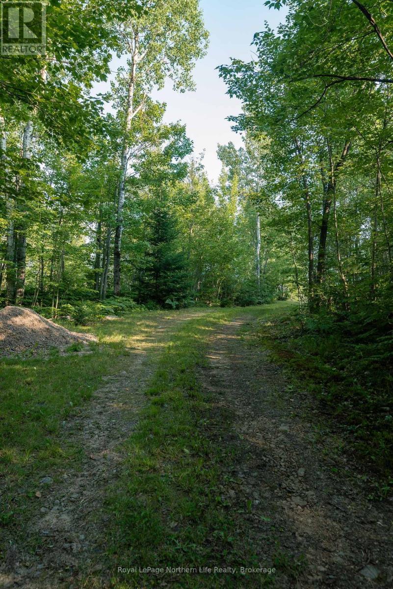 












22 MARTIN LANE

,
Bonfield,







Ontario
P0H1E0

