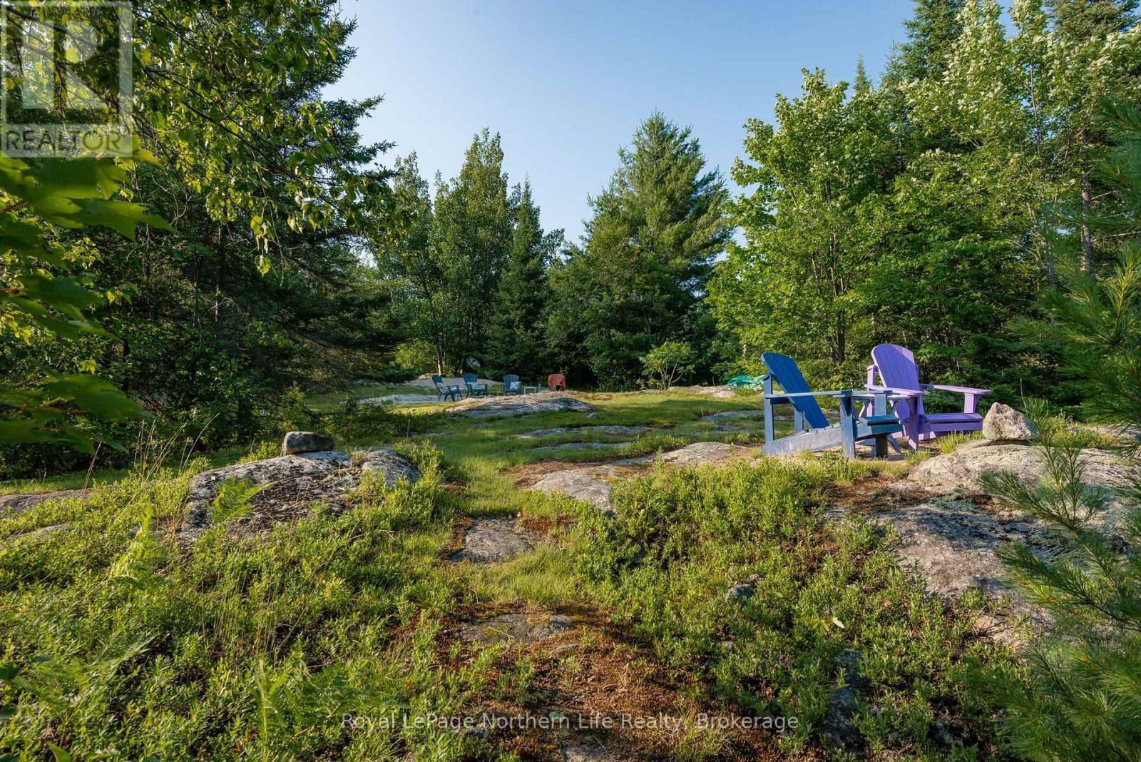 












22 MARTIN LANE

,
Bonfield,







Ontario
P0H1E0

