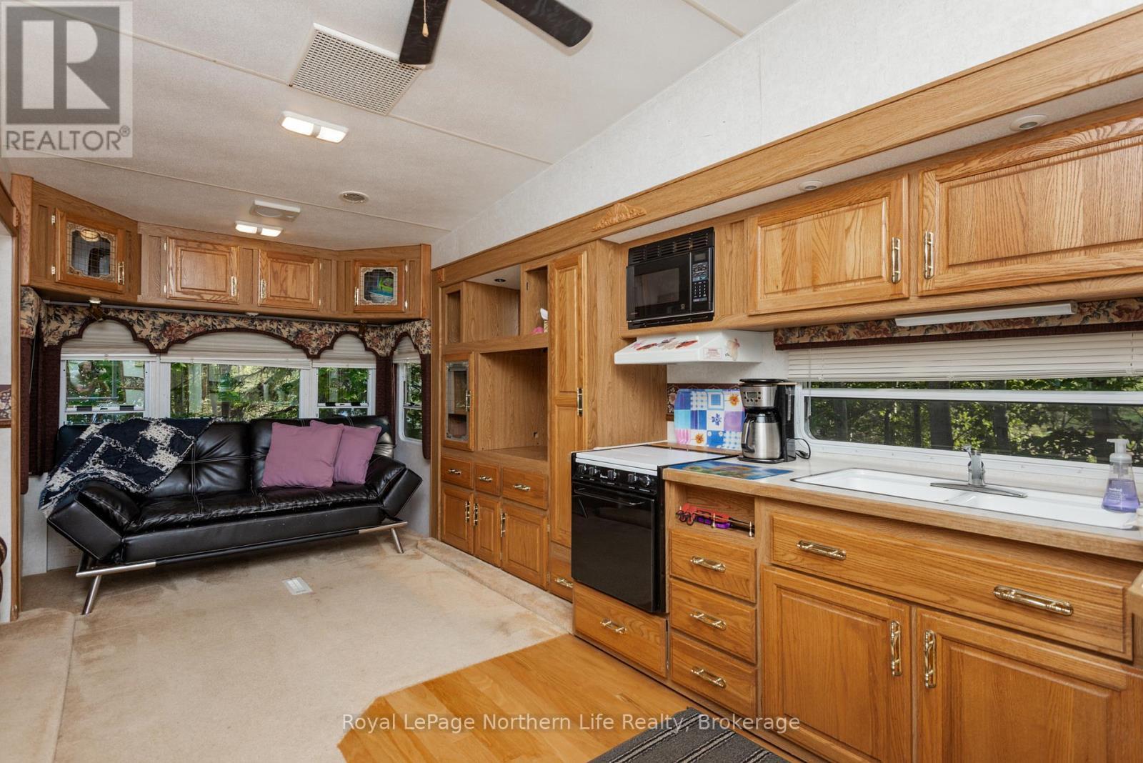 












22 MARTIN LANE

,
Bonfield,







Ontario
P0H1E0

