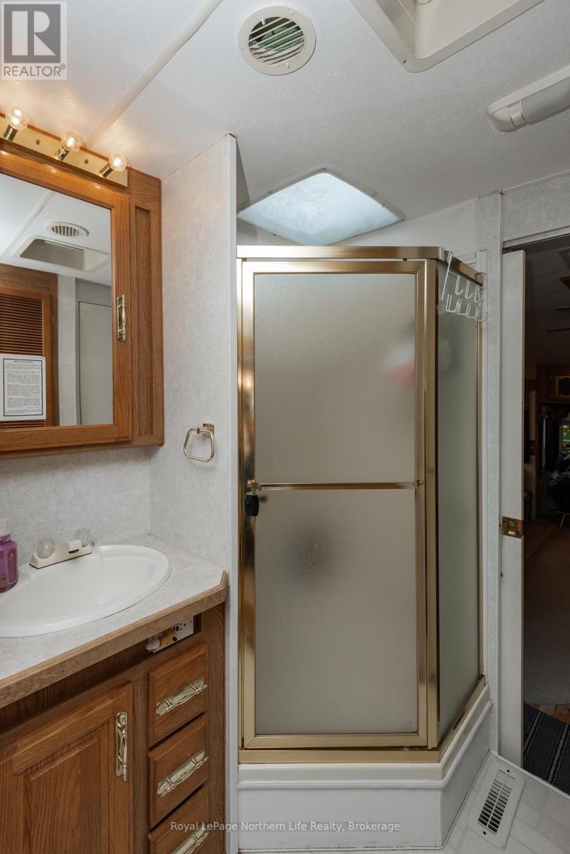 












22 MARTIN LANE

,
Bonfield,







Ontario
P0H1E0

