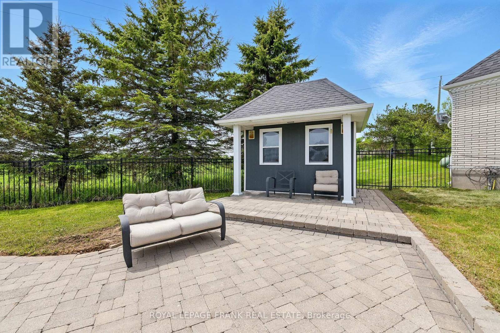 












815 COATES ROAD W

,
Oshawa,




Ontario
L9L1B3

