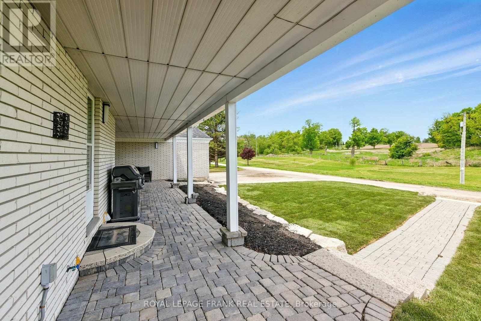 












815 COATES ROAD W

,
Oshawa,




Ontario
L9L1B3

