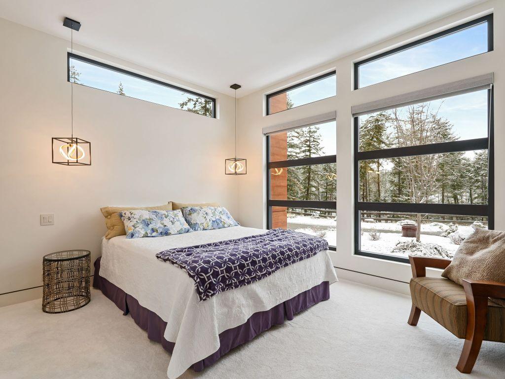 









722


Highpointe

Place,
Kelowna,




BC
V1V 2Y3

