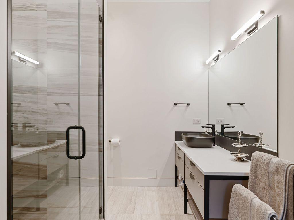 









722


Highpointe

Place,
Kelowna,




BC
V1V 2Y3

