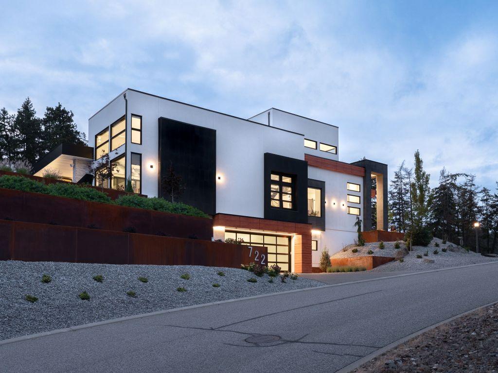 









722


Highpointe

Place,
Kelowna,




BC
V1V 2Y3

