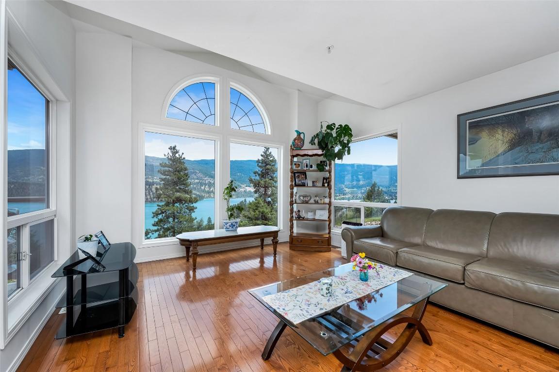 









16864


Gatzke

Road,
Oyama,




BC
V4V 2J1

